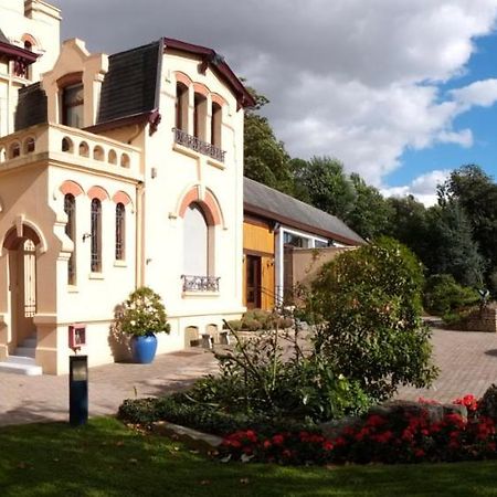 Le Manoir De La Mantille Caudry Exteriör bild