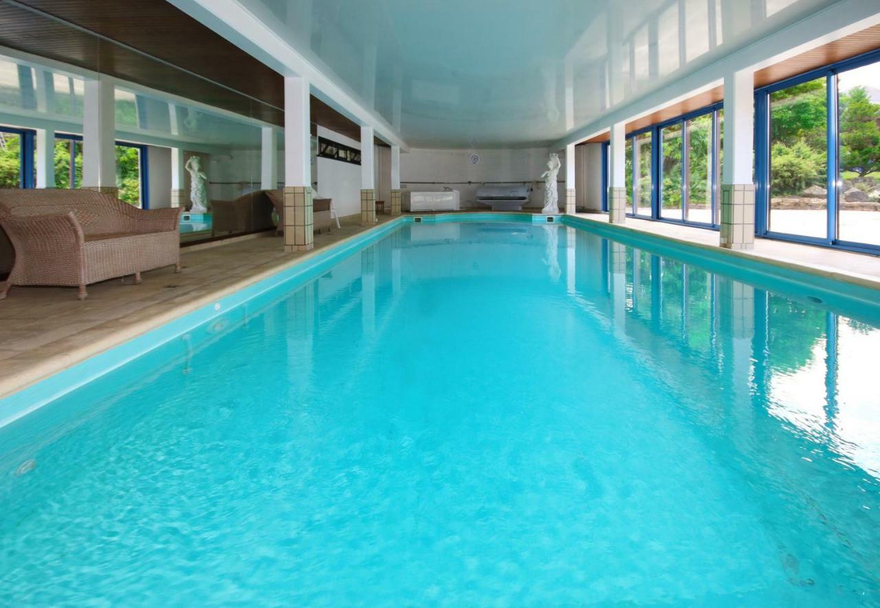 Le Manoir De La Mantille Caudry Exteriör bild